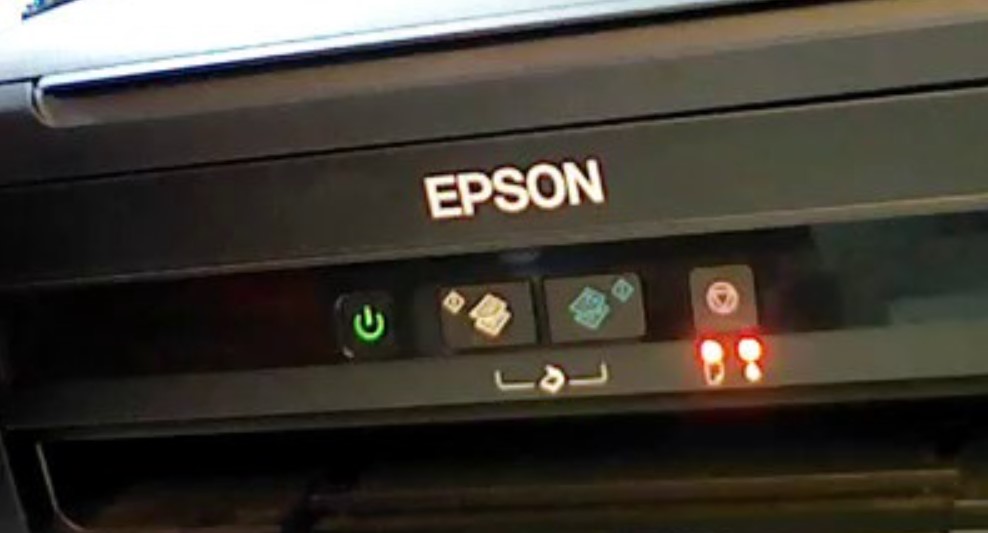 máy in Epson Stylus Photo PX810FW nhấp nháy đèn đỏ